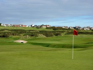 Cruden Bay 6th Back